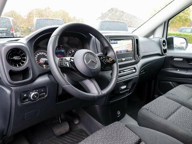 MERCEDES-BENZ Vito116CDI KA lang,Automatik,Klima,Tempomat... - Kis furgon: 3 kép. MERCEDES-BENZ Vito116CDI KA lang,Automatik,Klima,Tempomat... - Kis furgon: 3 kép.