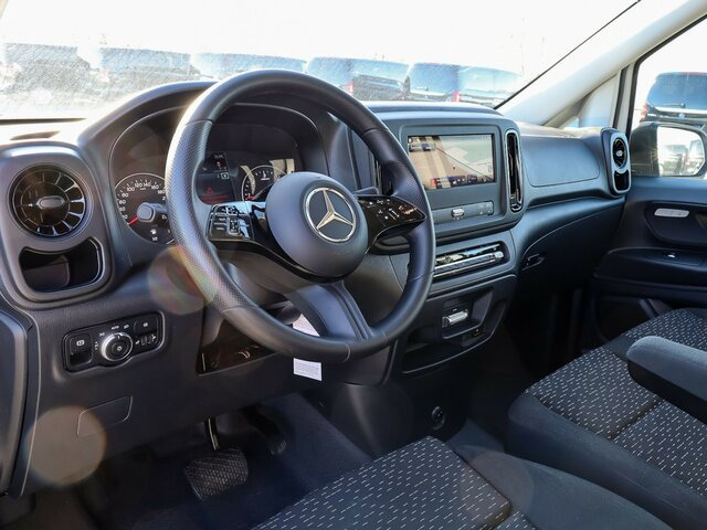 MERCEDES-BENZ Vito116CDI KA lang,Automatik,Klima,Tempomat... - Kis furgon: 5 kép. MERCEDES-BENZ Vito116CDI KA lang,Automatik,Klima,Tempomat... - Kis furgon: 5 kép.