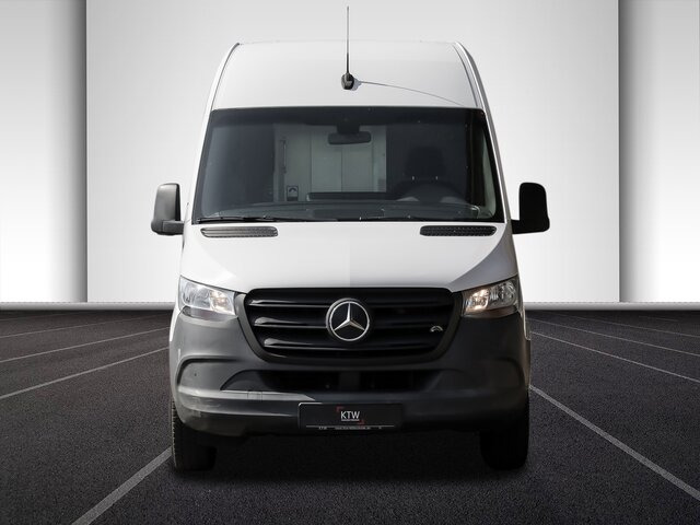Furgon, Elektromos kisteherautó MERCEDES-BENZ eSprinter 312 Kasten FWD,3.924mm Radstand: 18 kép.