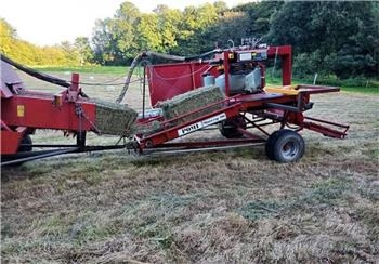 Pomi Mini 100 MF 1839 - Bálacsomagoló: 1 kép. Pomi Mini 100 MF 1839 - Bálacsomagoló: 1 kép.