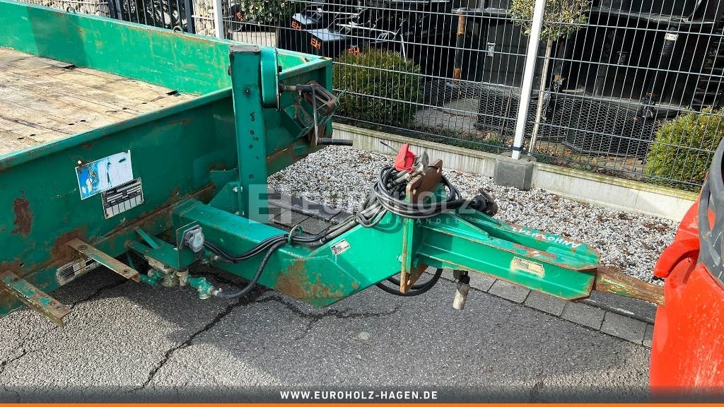 Blomenröhr 2-Achsen Anhänger, Tandem Tieflader für Bagger - Pótkocsi mélybölcsős: 4 kép. Blomenröhr 2-Achsen Anhänger, Tandem Tieflader für Bagger - Pótkocsi mélybölcsős: 4 kép.
