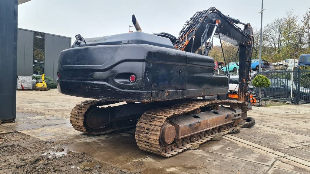 Doosan DX 300 LC, Kettenbagger, Schnellwechsler OQ 70/55 - Lánctalpas kotró: 3 kép. Doosan DX 300 LC, Kettenbagger, Schnellwechsler OQ 70/55 - Lánctalpas kotró: 3 kép.