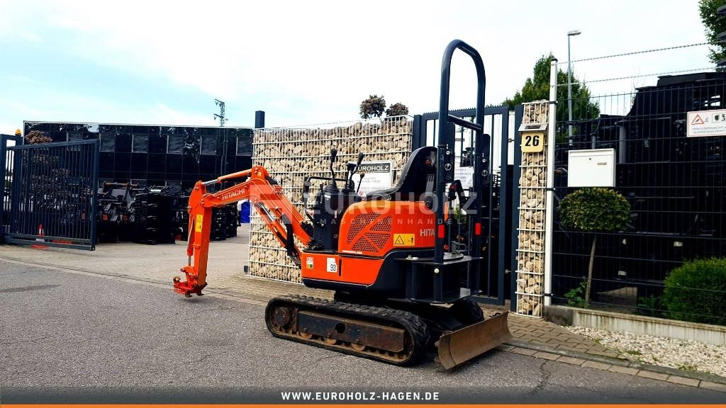 Hitachi ZX 10U-2 - Minikotró: 3 kép. Hitachi ZX 10U-2 - Minikotró: 3 kép.