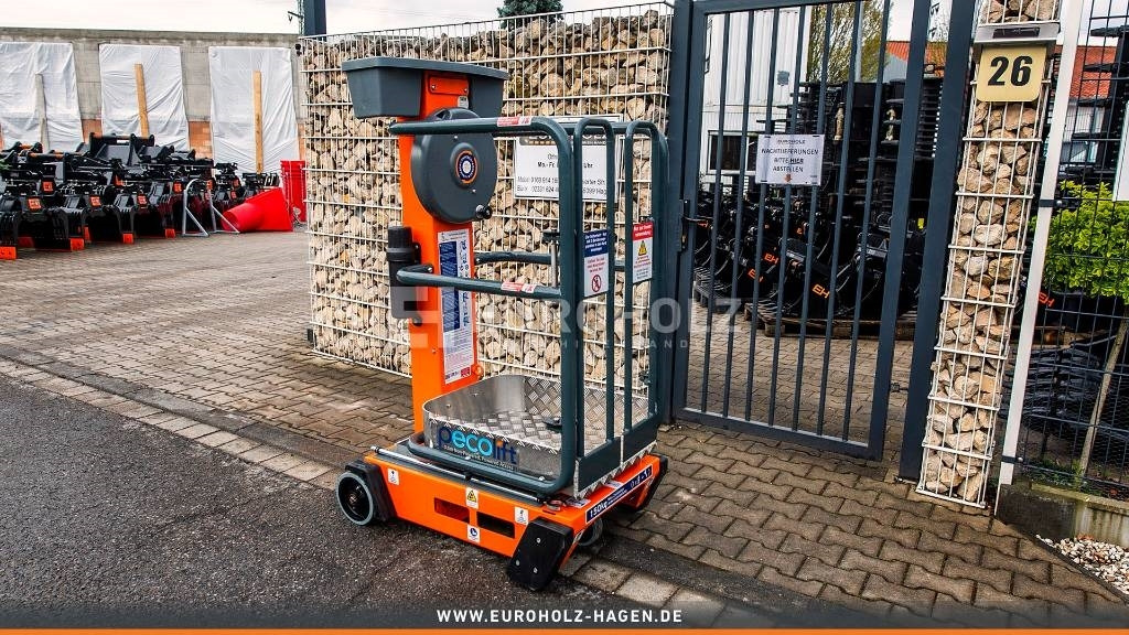 JLG Pecolift Arbeitsbühne 3,5 m, Vertikalmast, Korb - Emelő: 4 kép. JLG Pecolift Arbeitsbühne 3,5 m, Vertikalmast, Korb - Emelő: 4 kép.