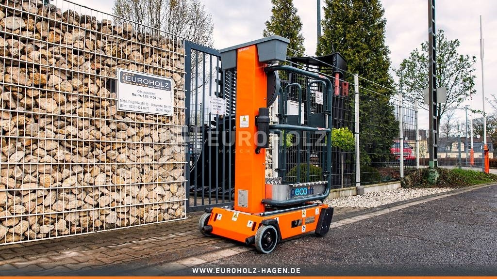 JLG Pecolift Arbeitsbühne 3,5 m, Vertikalmast, Korb - Emelő: 5 kép. JLG Pecolift Arbeitsbühne 3,5 m, Vertikalmast, Korb - Emelő: 5 kép.