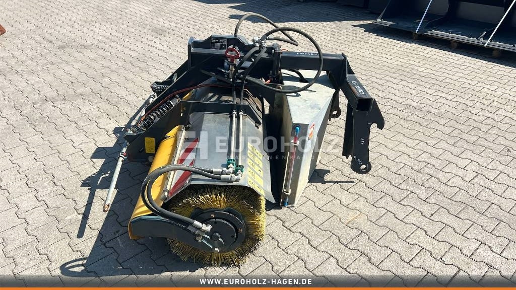 Ferde seprő Kehrmaschine passend Kramer 420 950 2300 mm gebr: 7 kép. Ferde seprő Kehrmaschine passend Kramer 420 950 2300 mm gebr: 7 kép.