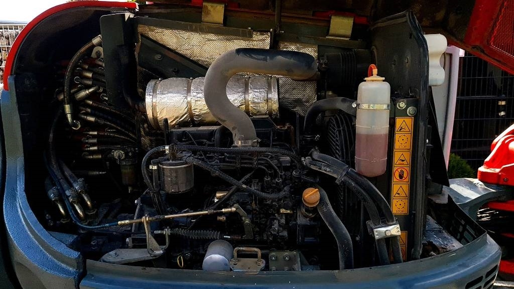 Minikotró Neuson 50 Z 3 RD: 8 kép.