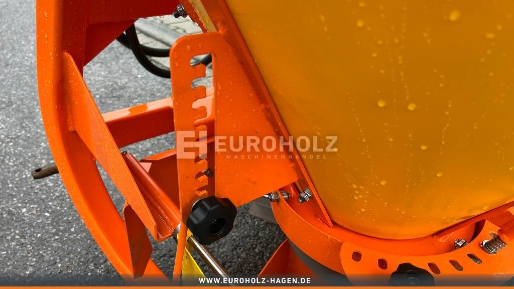 Salzstreuer Sandstreuer Düngerstreuer PS-250M - Homok-/ Sószóró - Többcélú/ Speciális jármű: 5 kép. Salzstreuer Sandstreuer Düngerstreuer PS-250M - Homok-/ Sószóró - Többcélú/ Speciális jármű: 5 kép.