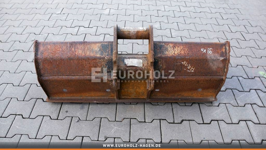 Schaeff Grabenräumlöffel Schaeff HR18 1200 mm gebraucht - Kanál - Építőipari gépek: 5 kép. Schaeff Grabenräumlöffel Schaeff HR18 1200 mm gebraucht - Kanál - Építőipari gépek: 5 kép.
