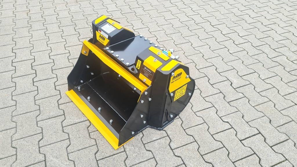 Schaufelseparator MB Crusher HDS207 OA mit Kit - Kanál - Építőipari gépek: 2 kép. Schaufelseparator MB Crusher HDS207 OA mit Kit - Kanál - Építőipari gépek: 2 kép.