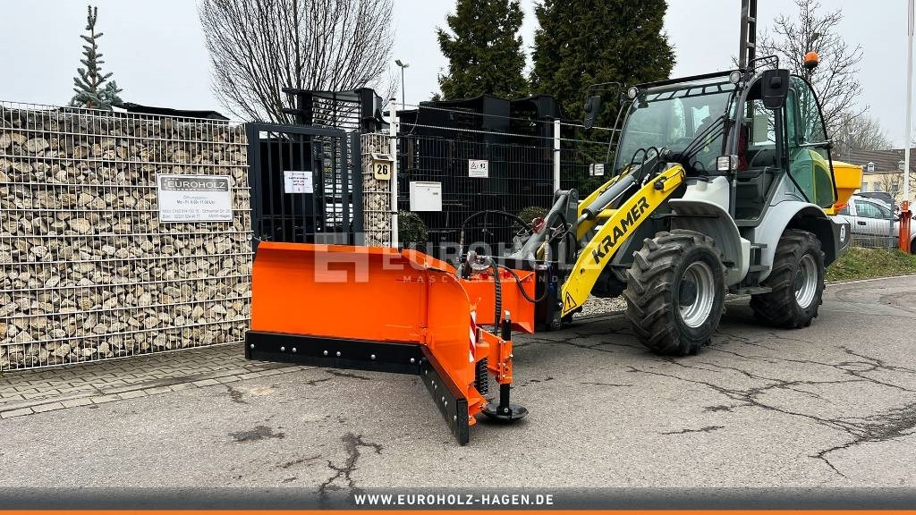 Schneepflug für Radlader Kramer 850 950 8105 - Hóeke - Mezőgazdasági gépek: 1 kép. Schneepflug für Radlader Kramer 850 950 8105 - Hóeke - Mezőgazdasági gépek: 1 kép.