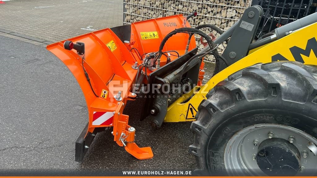 Schneeschild PU-2100 Kramer 420 520 312 580 - Hóeke - Mezőgazdasági gépek: 4 kép. Schneeschild PU-2100 Kramer 420 520 312 580 - Hóeke - Mezőgazdasági gépek: 4 kép.
