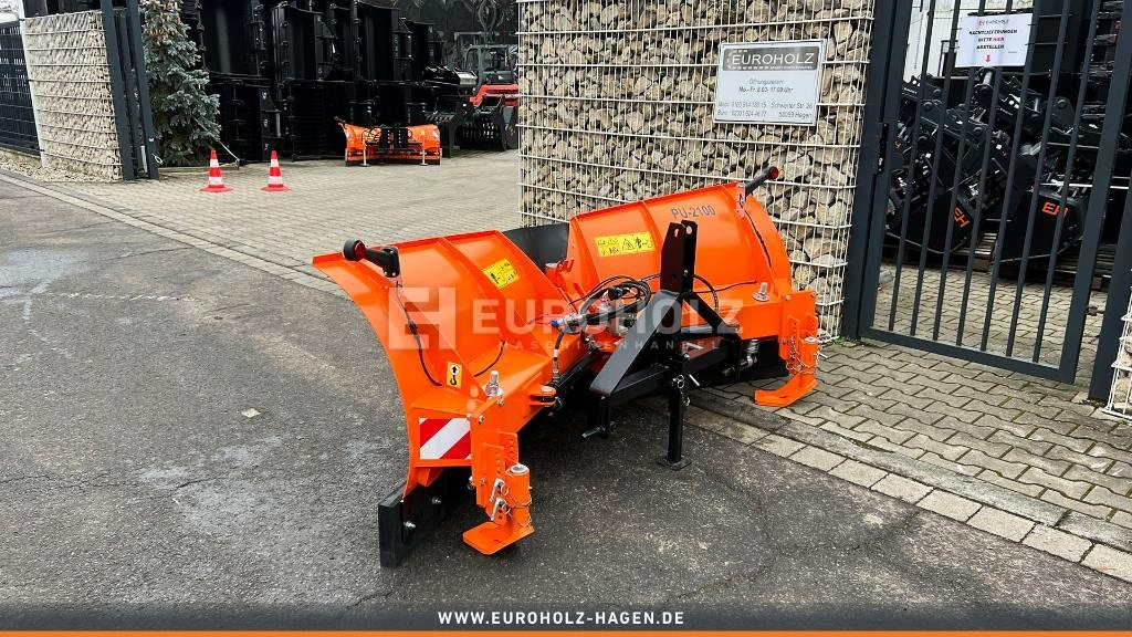 Schneeschild Planierschild hydr PU-2100 3-Punkt - Hóeke - Mezőgazdasági gépek: 3 kép. Schneeschild Planierschild hydr PU-2100 3-Punkt - Hóeke - Mezőgazdasági gépek: 3 kép.