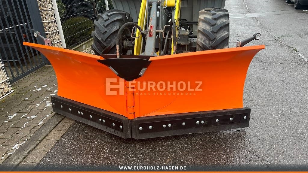 Schneeschild Planierschild hydraulisch 4-Wege PU-2 - Hóeke - Mezőgazdasági gépek: 5 kép. Schneeschild Planierschild hydraulisch 4-Wege PU-2 - Hóeke - Mezőgazdasági gépek: 5 kép.