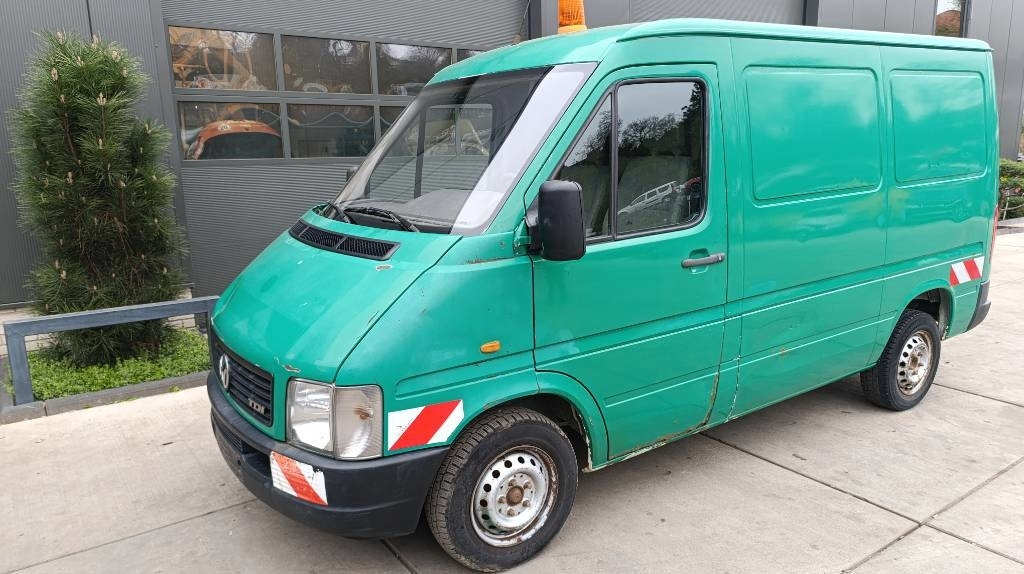 Volkswagen LT 28 Kastenwagen Werkstattsschränke Motorschaden - Dobozos kisteherautó: 1 kép. Volkswagen LT 28 Kastenwagen Werkstattsschränke Motorschaden - Dobozos kisteherautó: 1 kép.