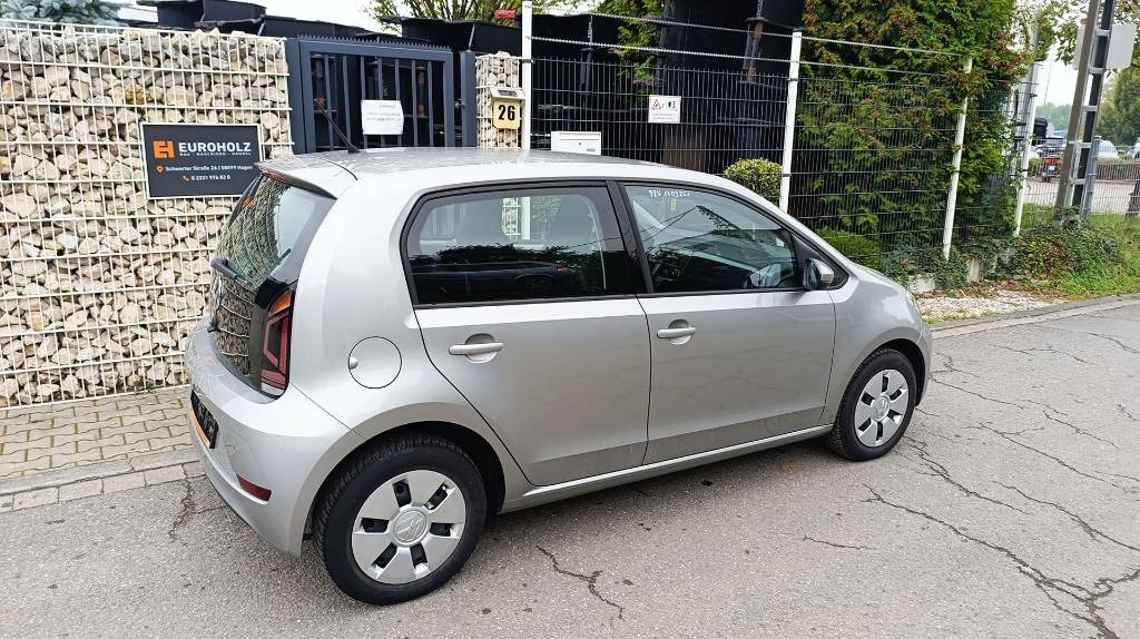 Volkswagen Up 1.0, nur 62tkm, 1. Hand, scheckheftgepflegt  - Autó: 5 kép. Volkswagen Up 1.0, nur 62tkm, 1. Hand, scheckheftgepflegt  - Autó: 5 kép.