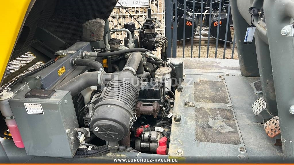 Wacker Neuson DW 2001, Raddumper, Allrad (4x4), Fahrstufen (2+2) lízing Wacker Neuson DW 2001, Raddumper, Allrad (4x4), Fahrstufen (2+2): 7 kép. Wacker Neuson DW 2001, Raddumper, Allrad (4x4), Fahrstufen (2+2) lízing Wacker Neuson DW 2001, Raddumper, Allrad (4x4), Fahrstufen (2+2): 7 kép.