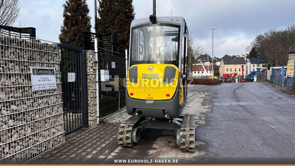 Wacker Neuson Minibagger ET24 VDS, Schnellwechsler MS 03 - Minikotró: 2 kép. Wacker Neuson Minibagger ET24 VDS, Schnellwechsler MS 03 - Minikotró: 2 kép.