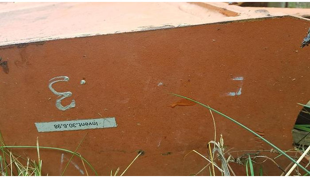 Adapterek Hitachi Baggerstil: 13 kép. Adapterek Hitachi Baggerstil: 13 kép.