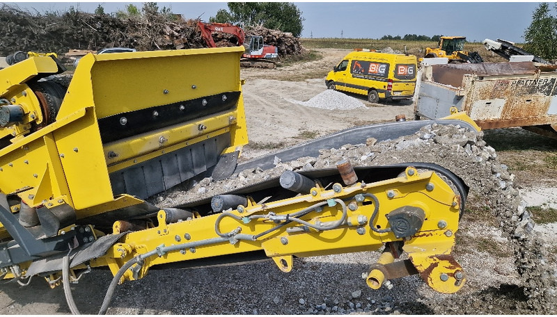 Törőgép Keestrack R3e raupenmobiler Prallbrecher Vollausstattung: 6 kép.