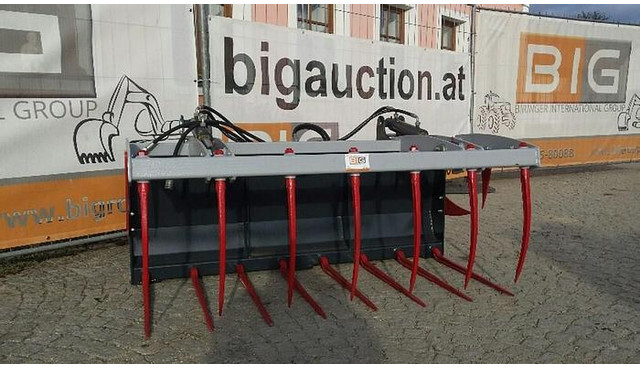 Krokodilgabel / Krokodilzange 180 cm mit Terex TL80/TL100 Aufnahme - Keret/ Alváz: 4 kép. Krokodilgabel / Krokodilzange 180 cm mit Terex TL80/TL100 Aufnahme - Keret/ Alváz: 4 kép.