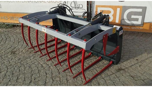 Krokodilgabel / Krokodilzange 180 cm mit Terex TL80/TL100 Aufnahme - Keret/ Alváz: 1 kép. Krokodilgabel / Krokodilzange 180 cm mit Terex TL80/TL100 Aufnahme - Keret/ Alváz: 1 kép.