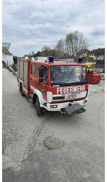 Mercedes-Benz 1124 AF Spezialkraftfahrzeug - Teherautó: 4 kép. Mercedes-Benz 1124 AF Spezialkraftfahrzeug - Teherautó: 4 kép.