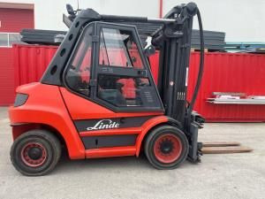 Linde Flurförderfahrzeug - Dízel targonca: 1 kép. Linde Flurförderfahrzeug - Dízel targonca: 1 kép.