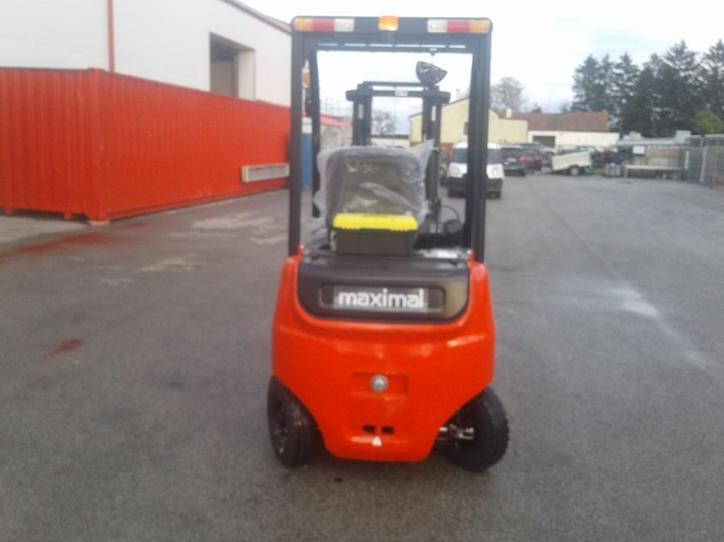 Maximal FBA 15-JZ - Elektromos targonca: 3 kép. Maximal FBA 15-JZ - Elektromos targonca: 3 kép.