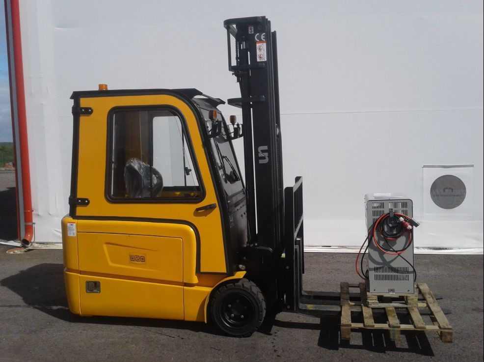 Maximal FBT20-AC - Elektromos targonca: 3 kép. Maximal FBT20-AC - Elektromos targonca: 3 kép.