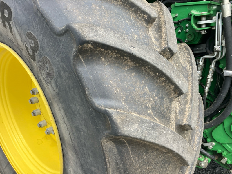 Betakarító gép John Deere 8600 mit Kemper 460 StalkBuster und 639 PickUp: 27 kép.