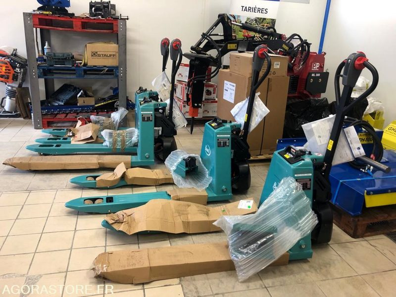 1 Transpalette Electrique 1500 Kg BAOLI - NEUF - Építőipari berendezések: 2 kép. 1 Transpalette Electrique 1500 Kg BAOLI - NEUF - Építőipari berendezések: 2 kép.