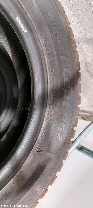 4 PNEUS HIVER HANKOOK I*CEPT RS2 205 55 R16 91H - Szerszám/ Felszerelés: 3 kép. 4 PNEUS HIVER HANKOOK I*CEPT RS2 205 55 R16 91H - Szerszám/ Felszerelés: 3 kép.