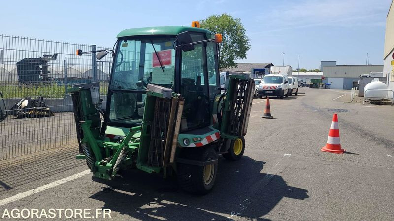 AB 687 YQ - JOHN DEERE 1905 - 2009 - Kerti fűkasza: 3 kép. AB 687 YQ - JOHN DEERE 1905 - 2009 - Kerti fűkasza: 3 kép.