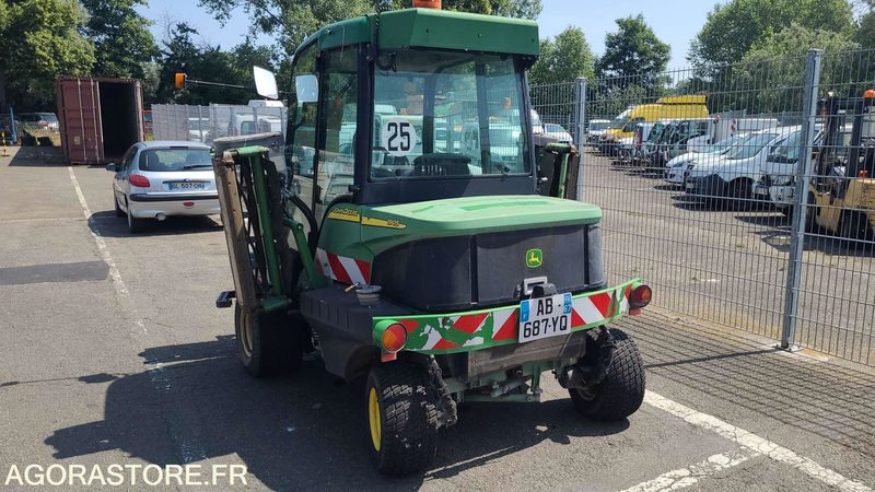 AB 687 YQ - JOHN DEERE 1905 - 2009 - Kerti fűkasza: 2 kép. AB 687 YQ - JOHN DEERE 1905 - 2009 - Kerti fűkasza: 2 kép.