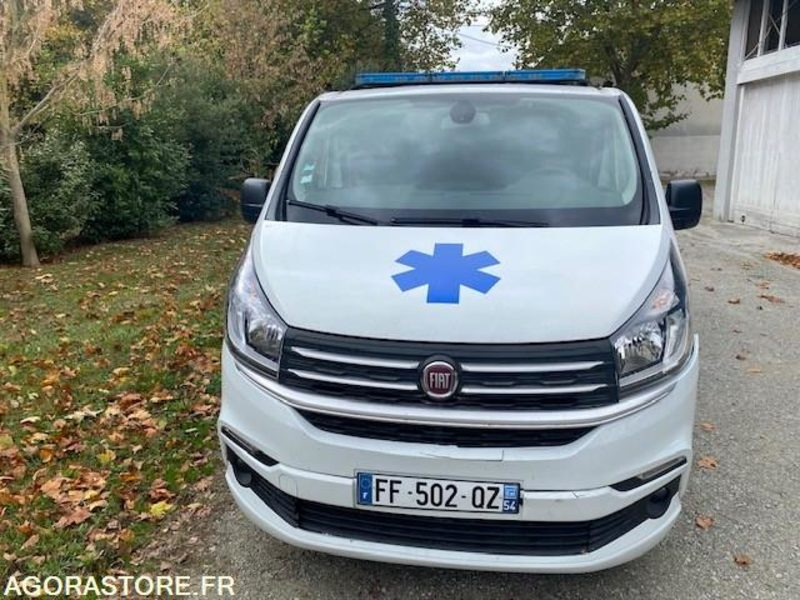 AMBULANCE FIAT TALENTO L1H1 120 CV - 2019 - 121 000km - Mentőautó: 1 kép. AMBULANCE FIAT TALENTO L1H1 120 CV - 2019 - 121 000km - Mentőautó: 1 kép.