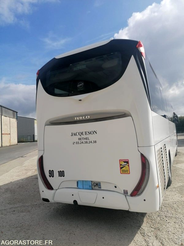 AUTOCAR GT IVECO MAGELYS PRO 13M / 57+1+1+WC / 1ERE MAIN 354470KM ORIGINE - Távolsági busz: 5 kép. AUTOCAR GT IVECO MAGELYS PRO 13M / 57+1+1+WC / 1ERE MAIN 354470KM ORIGINE - Távolsági busz: 5 kép.