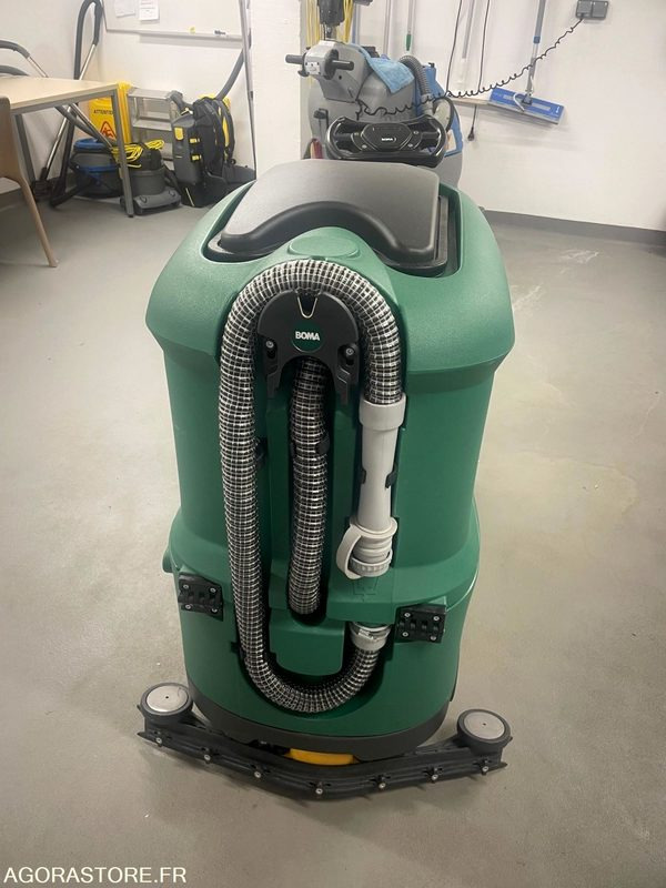 AUTOLAVEUSE BOMA TEMPO RIDE 55 - Súrológép: 3 kép. AUTOLAVEUSE BOMA TEMPO RIDE 55 - Súrológép: 3 kép.