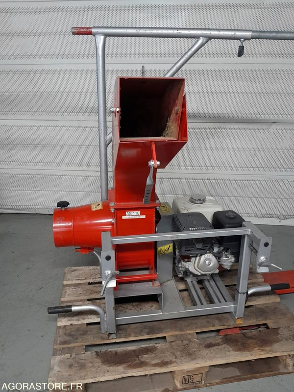 Aspirateur à feuilles du ridelles (AS118 - Kerti gépek: 3 kép. Aspirateur à feuilles du ridelles (AS118 - Kerti gépek: 3 kép.