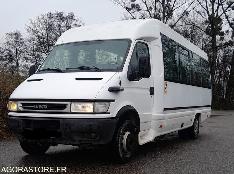 Autocar iveco wing 28places - Távolsági busz: 1 kép. Autocar iveco wing 28places - Távolsági busz: 1 kép.