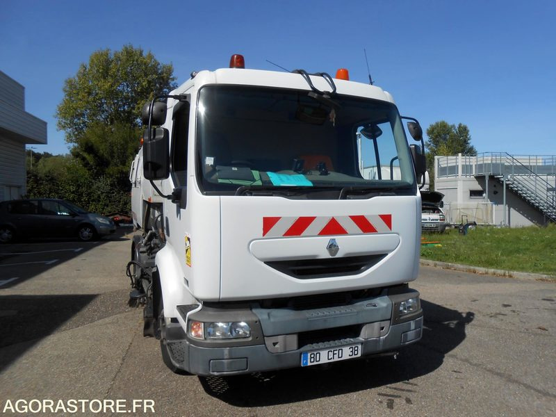BALAYEUSE RENAULT PL - Utcaseprő gép: 1 kép. BALAYEUSE RENAULT PL - Utcaseprő gép: 1 kép.