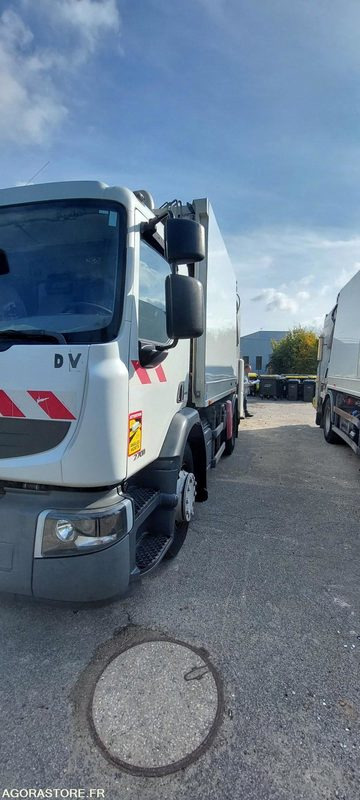 BENNE A ORDURES MENAGERES 14M3 - RENAULT PREMIUM - LOT N°2 - Szemetesautó: 5 kép. BENNE A ORDURES MENAGERES 14M3 - RENAULT PREMIUM - LOT N°2 - Szemetesautó: 5 kép.