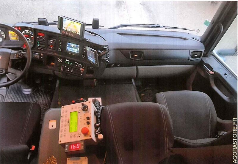 BOM SCANIA L340 71926 kms 2021 GNV - Szemetesautó: 5 kép. BOM SCANIA L340 71926 kms 2021 GNV - Szemetesautó: 5 kép.