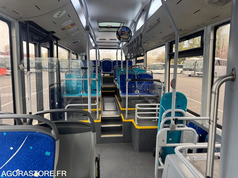 BUS URBAIN MAN / 2016 / 253 000 KM - Városi busz: 5 kép. BUS URBAIN MAN / 2016 / 253 000 KM - Városi busz: 5 kép.