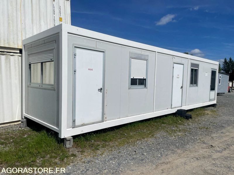 Bureau modulaire 11x3m - Konténerház: 2 kép. Bureau modulaire 11x3m - Konténerház: 2 kép.