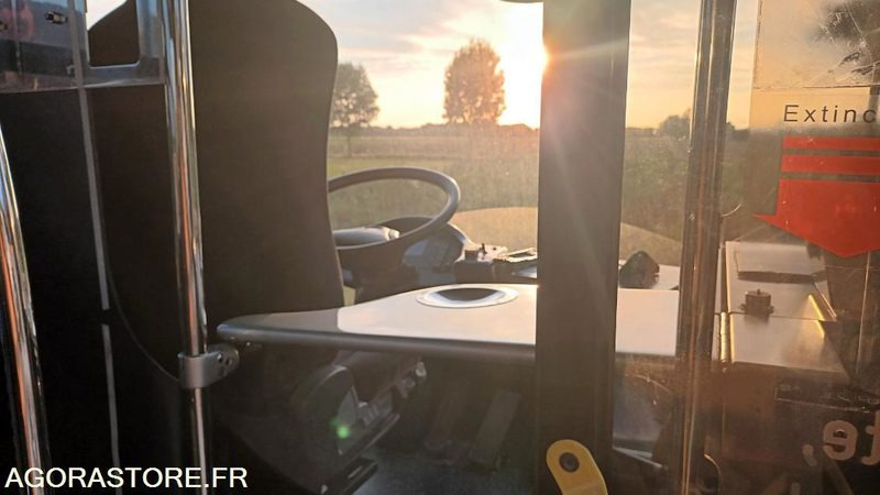 Bus électrique 22 places Breda ZEUS (batteries sans loc) + borne380V / BON ETAT - Elektromos busz: 3 kép. Bus électrique 22 places Breda ZEUS (batteries sans loc) + borne380V / BON ETAT - Elektromos busz: 3 kép.