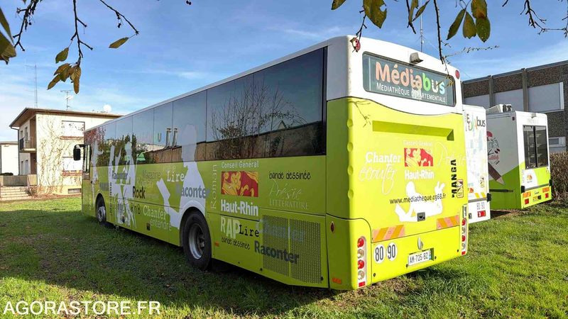 Bus Man - 2010 - AM-725-BZ - Busz: 2 kép. Bus Man - 2010 - AM-725-BZ - Busz: 2 kép.