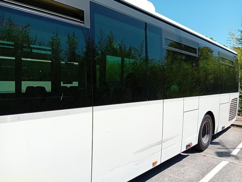 CAR IRISBUS CROSSWAY LE 22265 MEC 2014 729791KM DC-933-KR - Iskolabusz: 4 kép. CAR IRISBUS CROSSWAY LE 22265 MEC 2014 729791KM DC-933-KR - Iskolabusz: 4 kép.