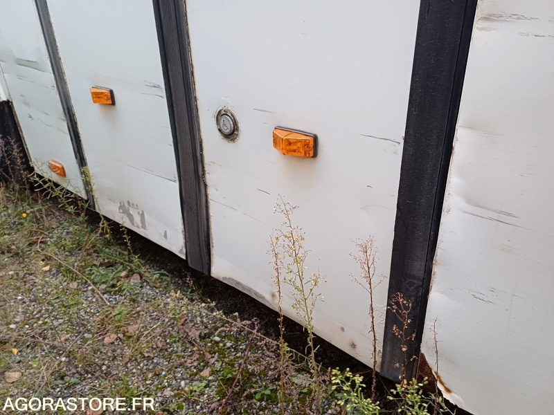 CAR IVECO ARWAY - PARC 16814 - MEC2010 497000KM AT933SJ - Iskolabusz: 4 kép. CAR IVECO ARWAY - PARC 16814 - MEC2010 497000KM AT933SJ - Iskolabusz: 4 kép.