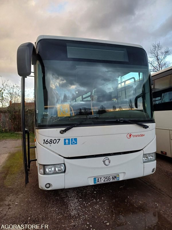 CAR IVECO CROSSWAY - n° 16807 MEC 2010 532000KM AT256NM - Iskolabusz: 2 kép. CAR IVECO CROSSWAY - n° 16807 MEC 2010 532000KM AT256NM - Iskolabusz: 2 kép.